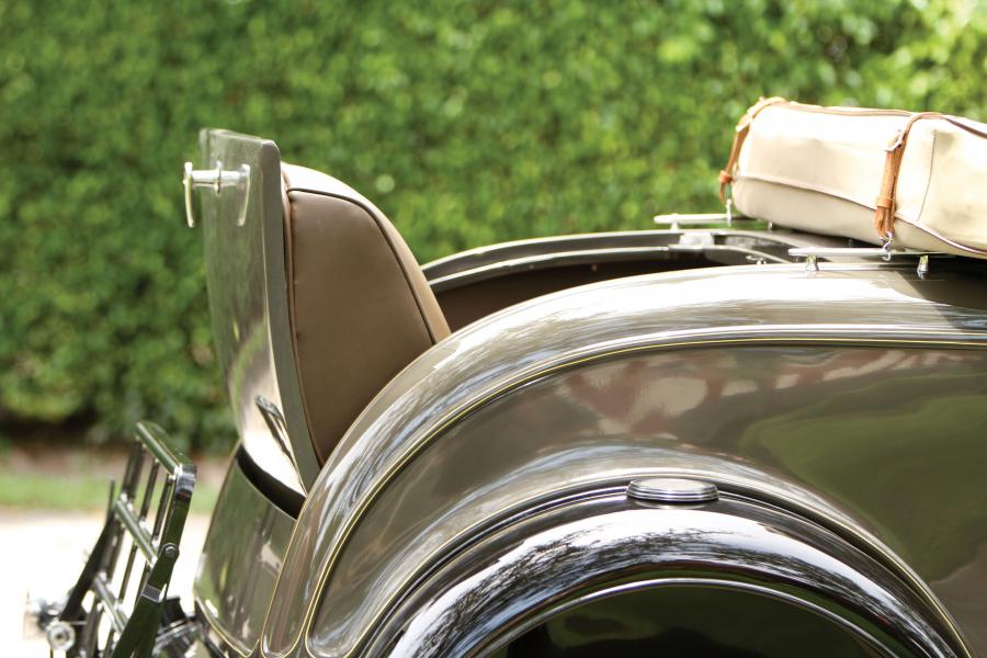  Ford V8 DeLuxe Roadster 1932 года  (фото 21 из 41)